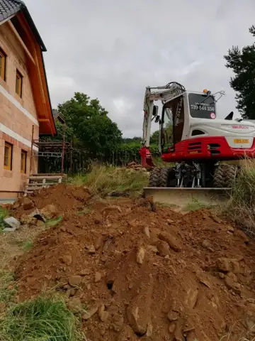 Výkopové práce Libor Heděnec – fotka 1